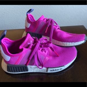 nmd vivid pink